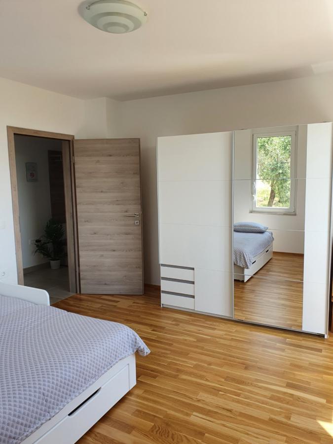 Apartma Zdenko Izola Exterior photo